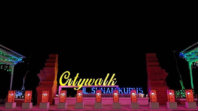 City Walk Kudus di Malam Hari